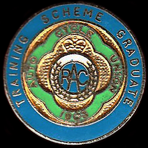 Auto Cycle Union Lapel Badge