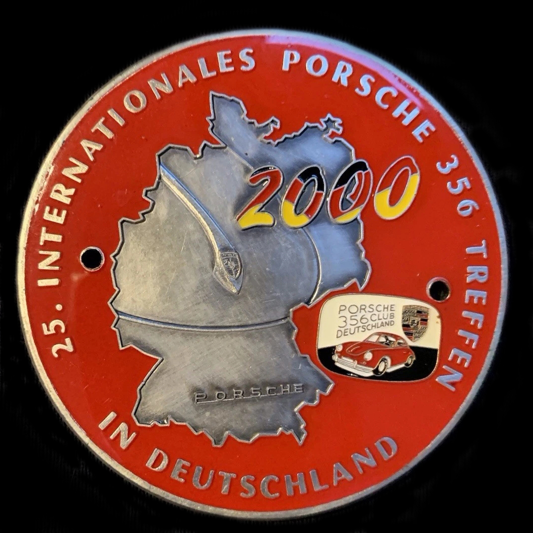 Internationales Porsche 356 Treffen car badge