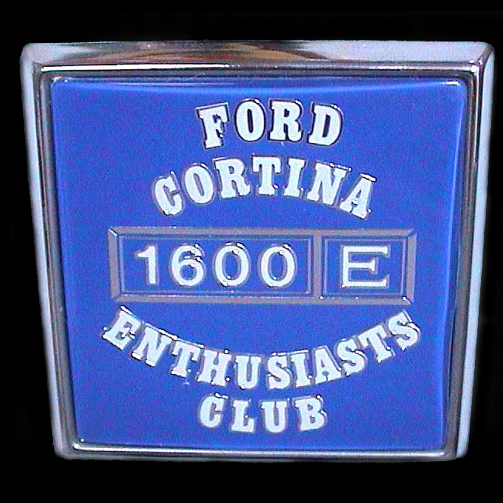Ford Cortina 1600 E Enthusiasts Club car badge