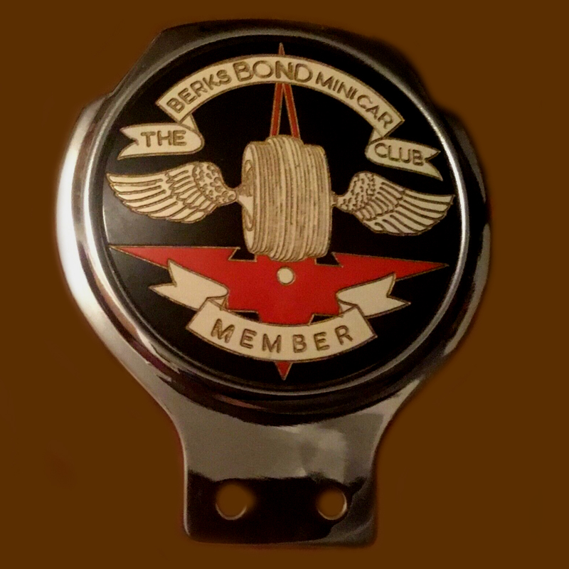 Berks Bond Minicar Club car badge