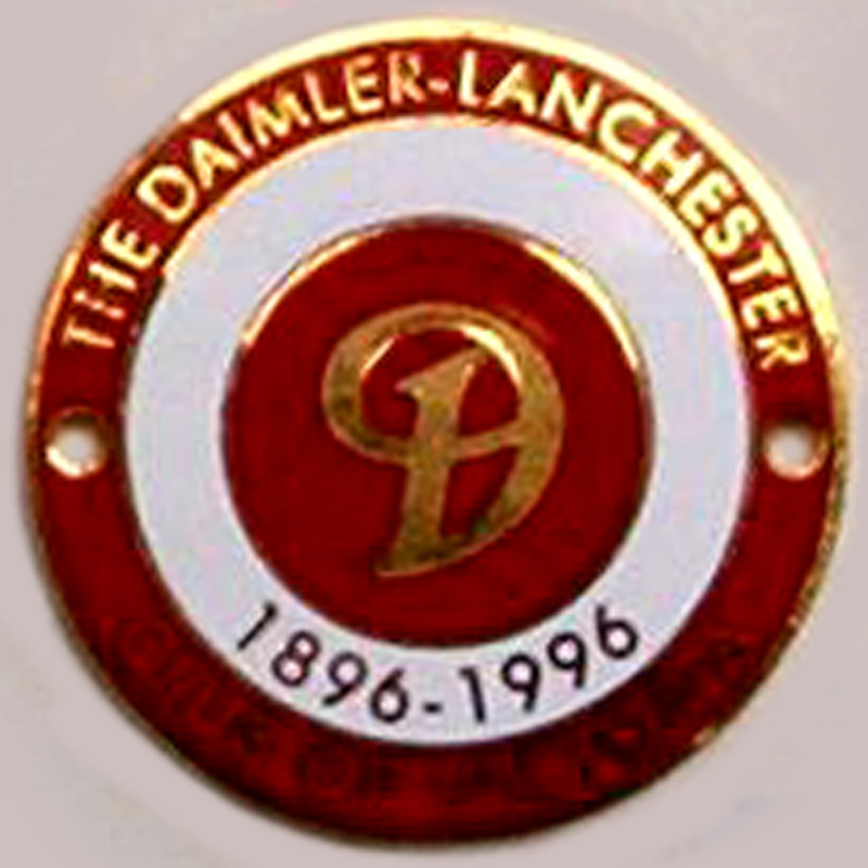 11 z Daimler Lanchester Centenary car badge