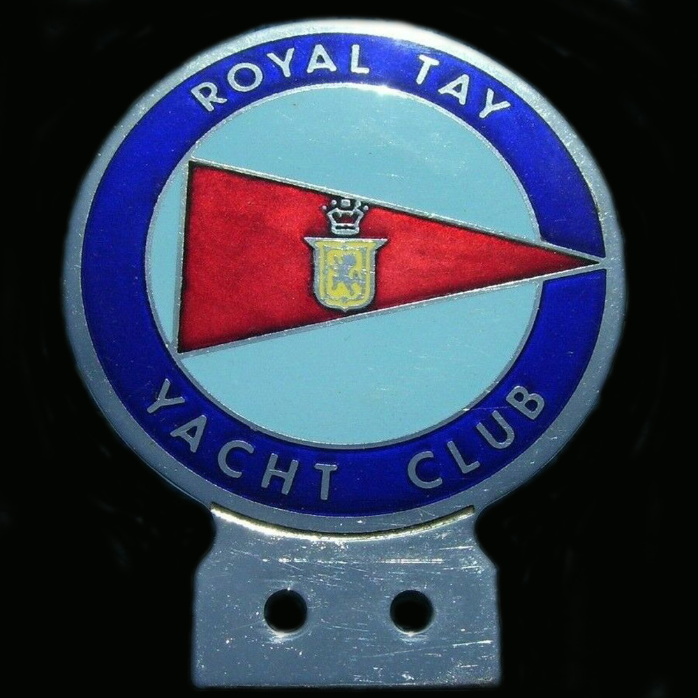 Royal Tay Yacht Club car badge