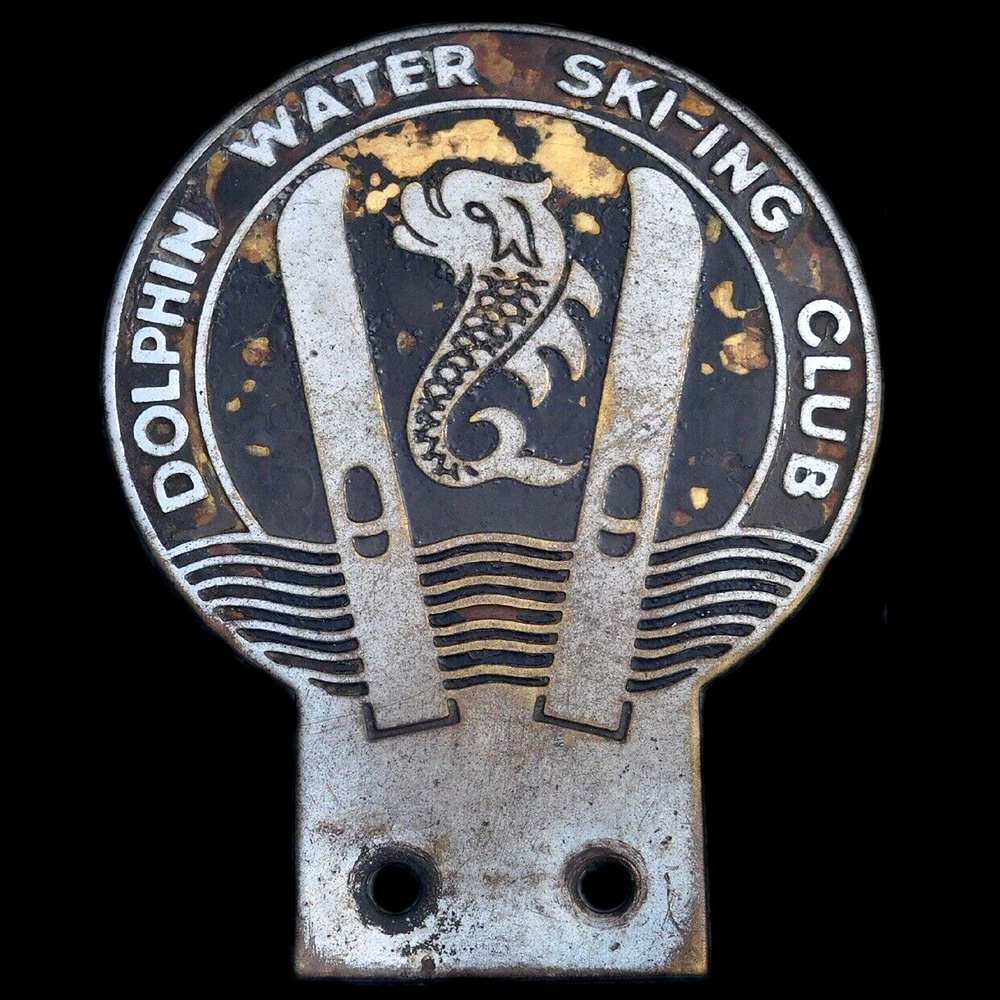 Dolphin Water Ski-ing Club car badge