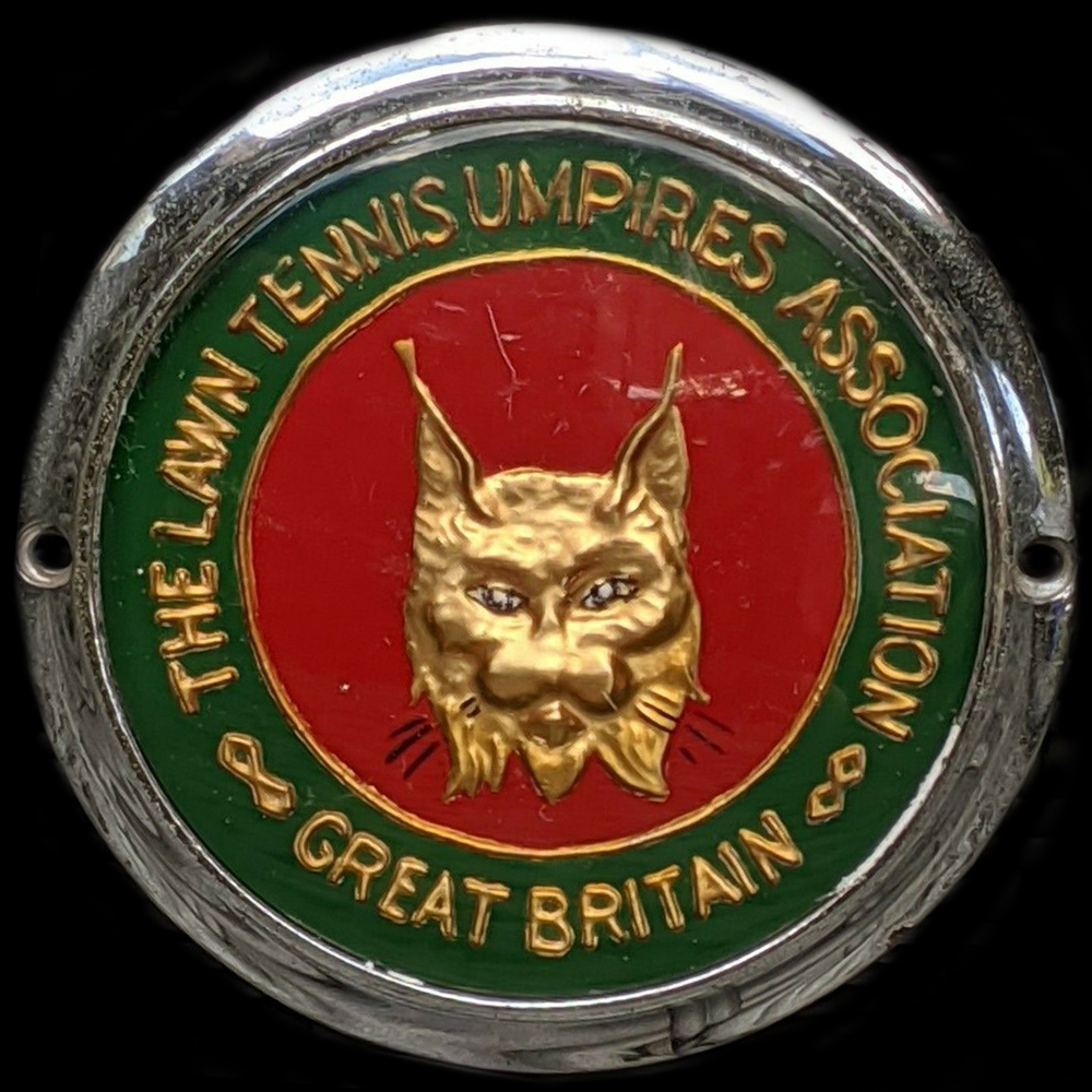 Lawn Tennis Umpires Association of Great Britain car badge