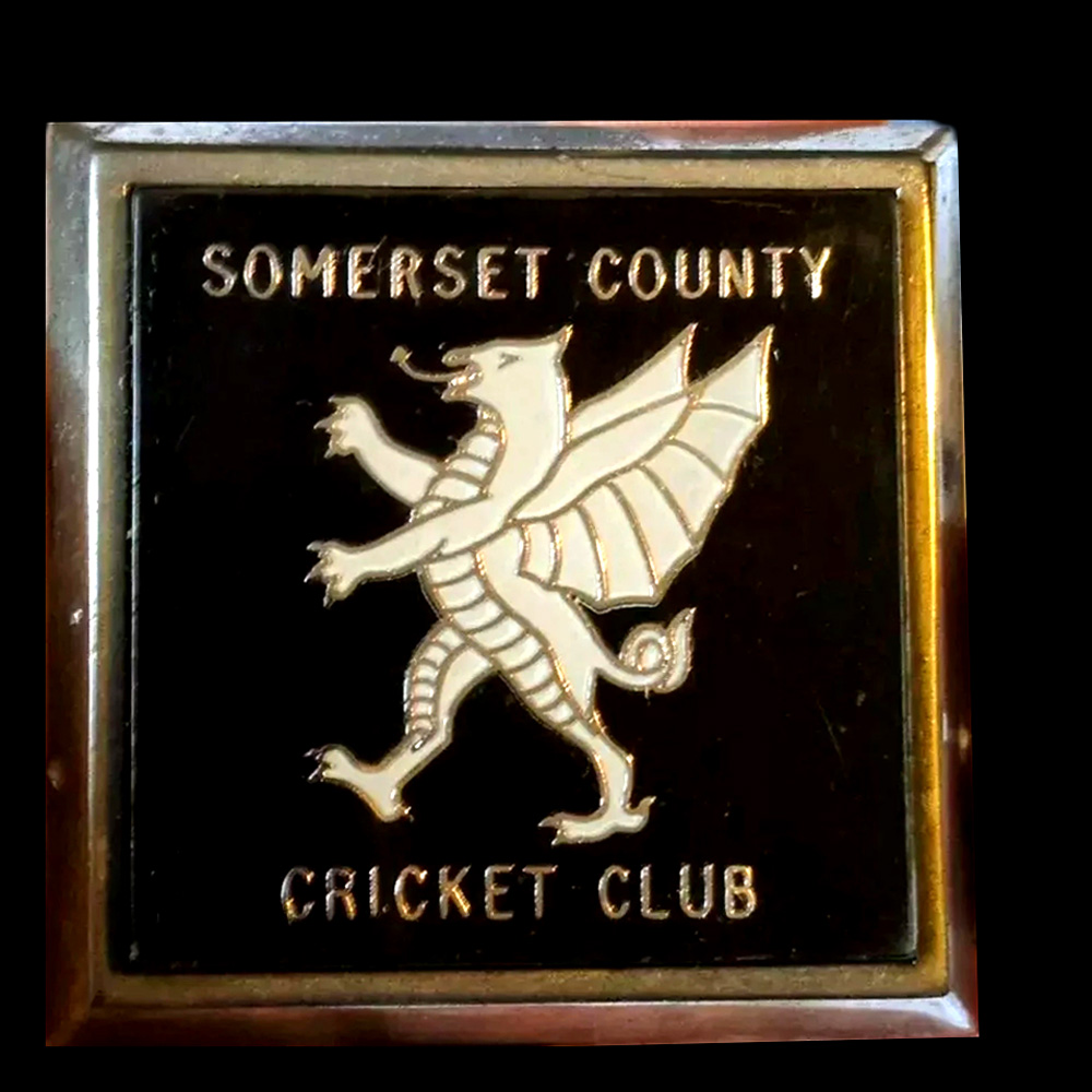 Somerset County Cricket Club car badge