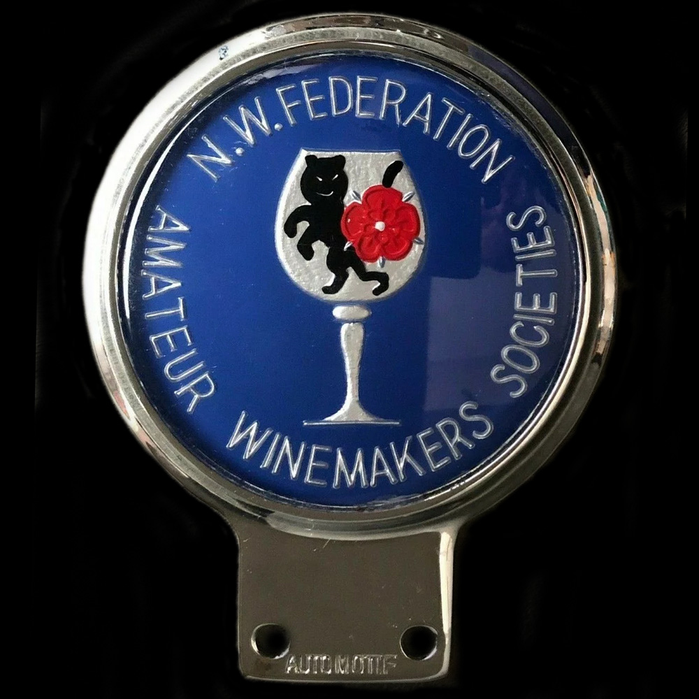 Amateur Winemakers Society car badge