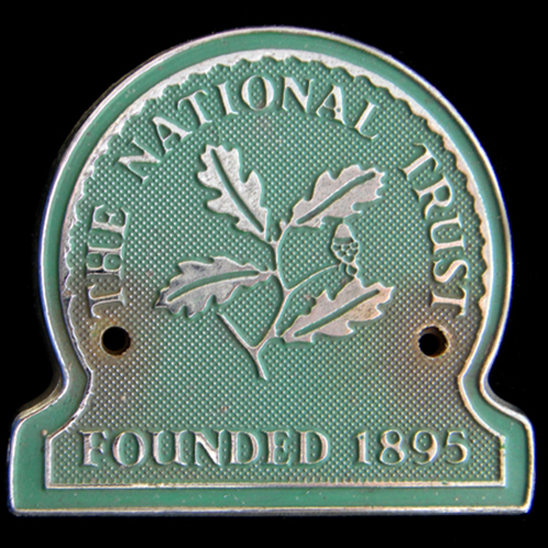 National Trust car badge