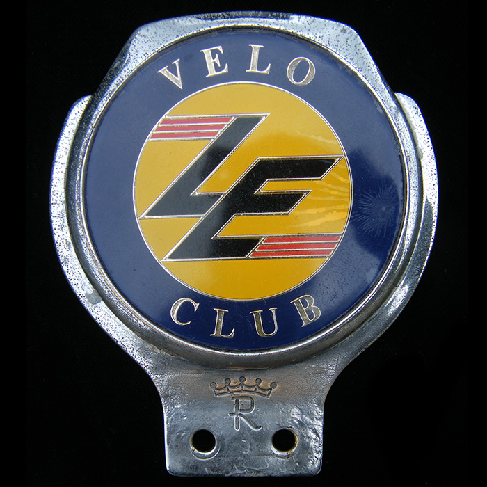 Le Velo Club car badge