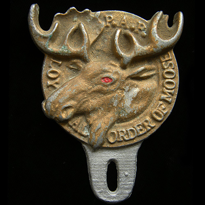 Loyal Order of the Moose car badge
