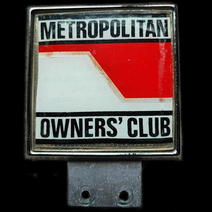 Metropolitan Owners Club car badge