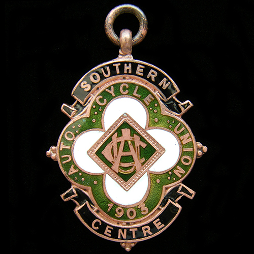 Auto Cycle Union Medallion Badge