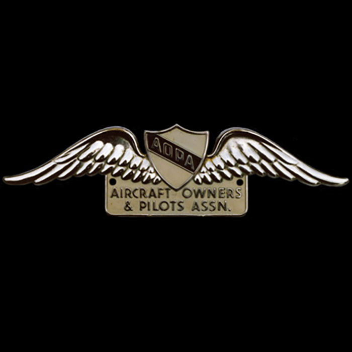 Aircraft Owners & Pilots Assn car badge