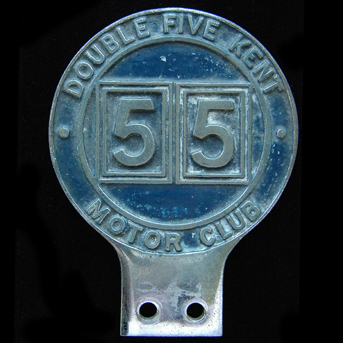 Double Five Kent Motor Club car badge