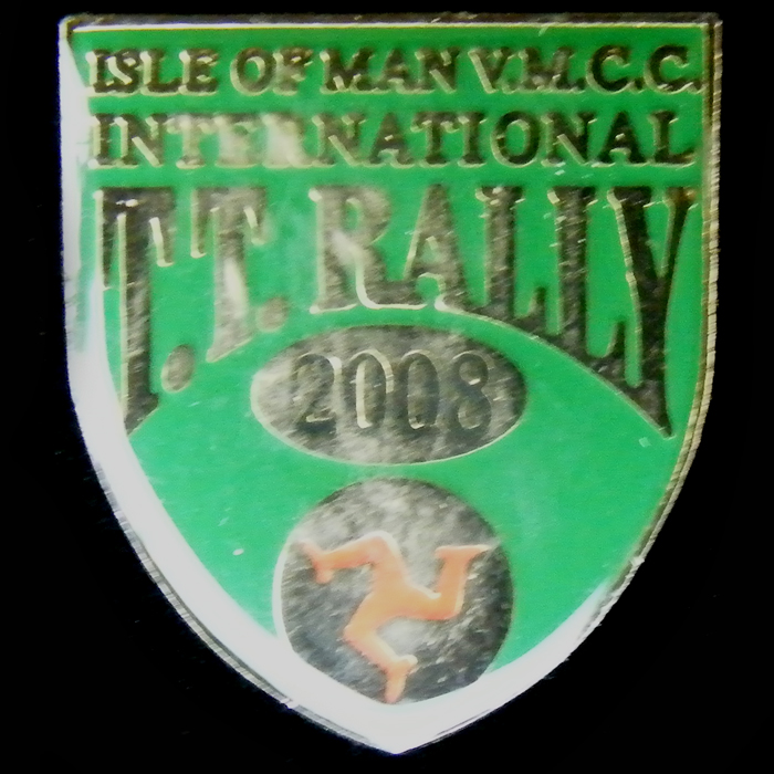 Isle of Man TT Lapel / pin Badge