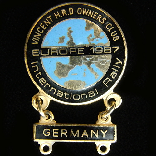 Vincent H R D Owners Club Pin Badge