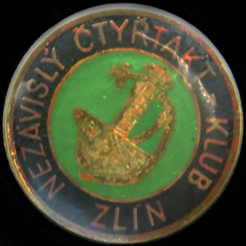 Nezavisly Ctyrtakt klub Lapel Badge