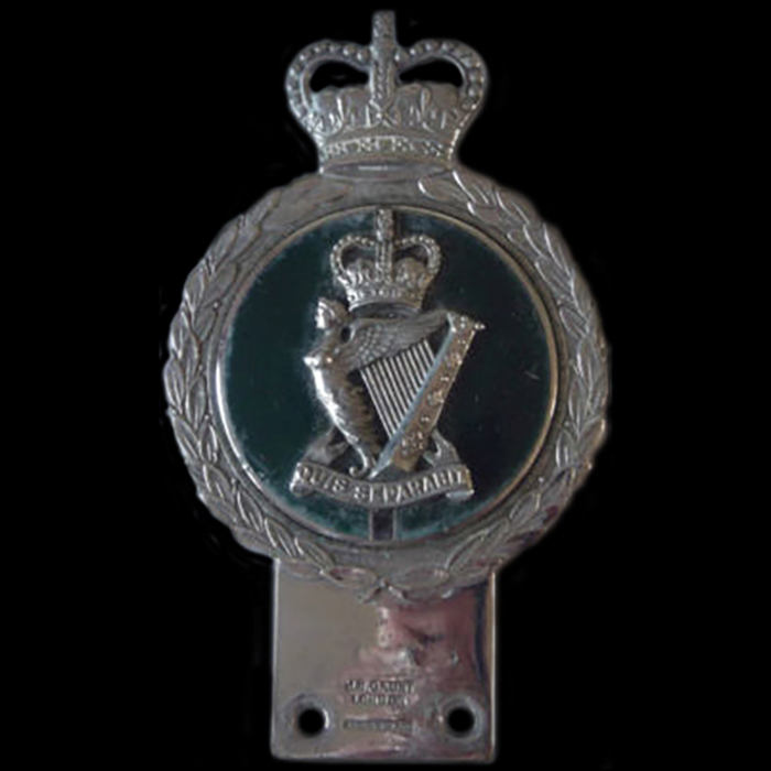 Irish Gaunt car badge