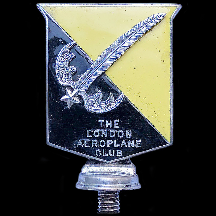 London Areoplane Club car badge
