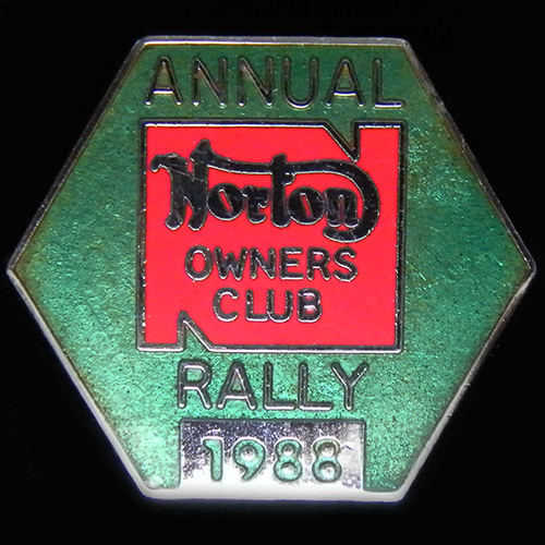 Norton Owners Club pin badge