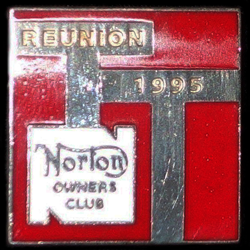 Norton Owners Club pin badge