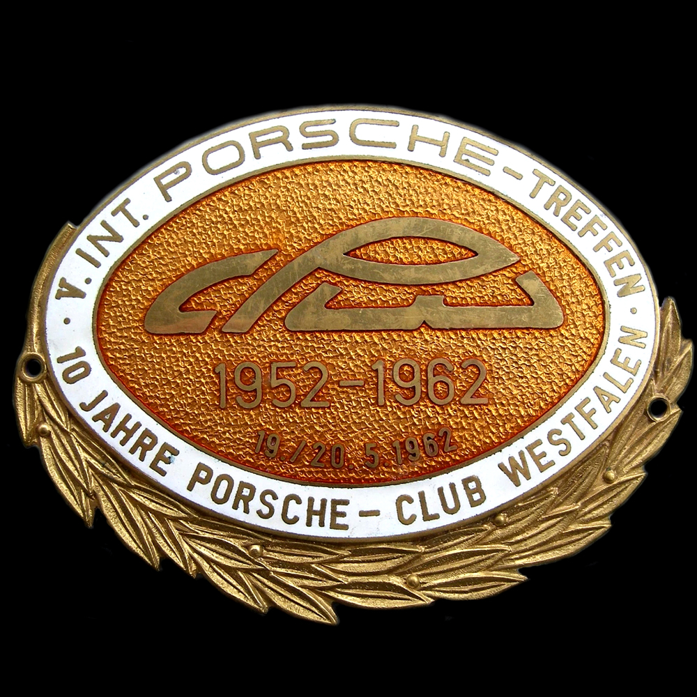 International Porsche Treffen car badge 