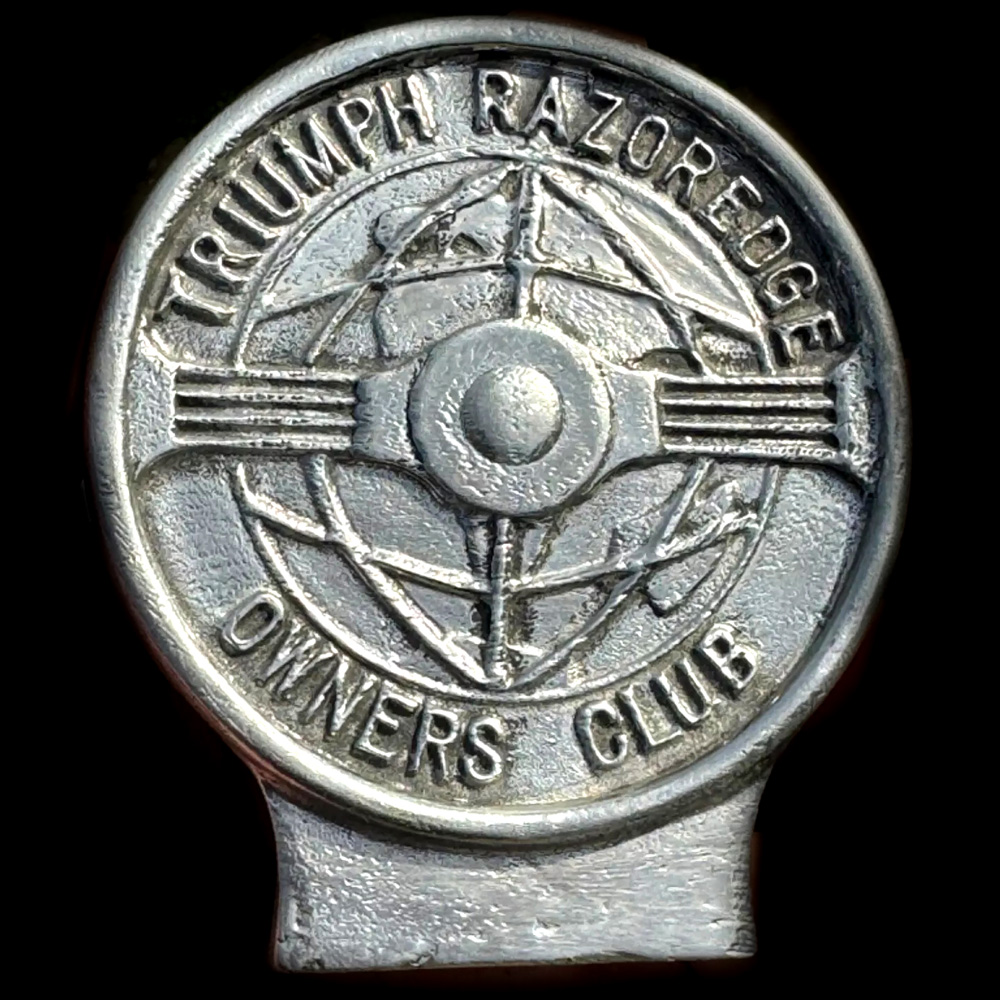 Triumph Razoredge Owners Club car badge
