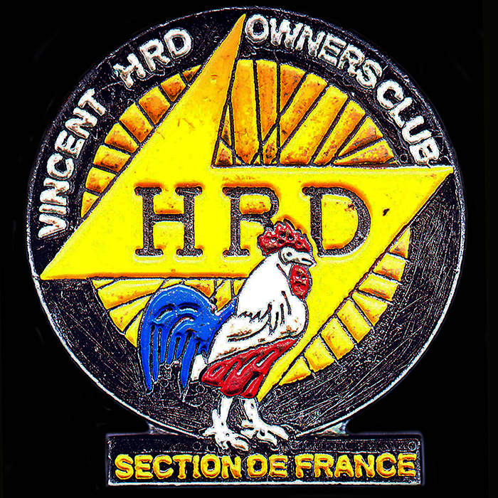 Vincent H R D Owners Club France pin badge
