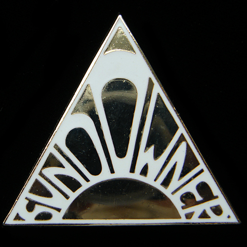 Sundowner Rally Pin Badge 