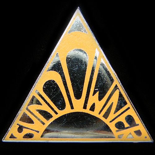 Sundowner Rally Pin Badge 
