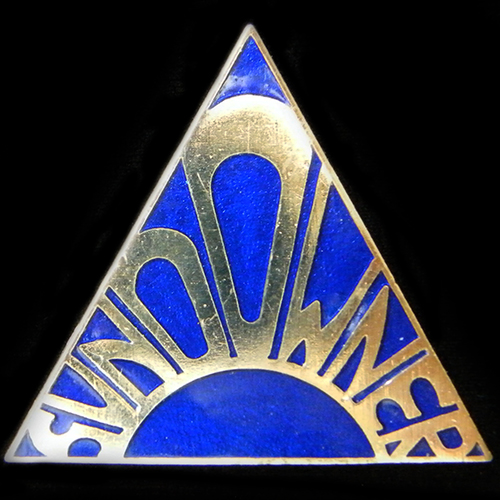 Sundowner Rally Pin Badge