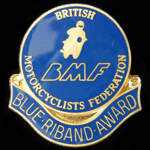 Wobbly Wolf Rally pin badge