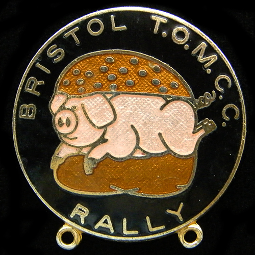 Pig in a Bun Rally pin badge
