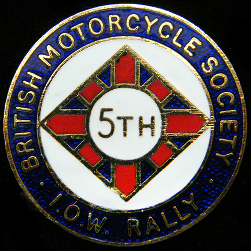 Isle of White Rally pin badge