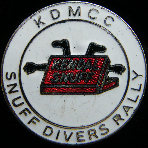 Snuff Divers Rally pin badge