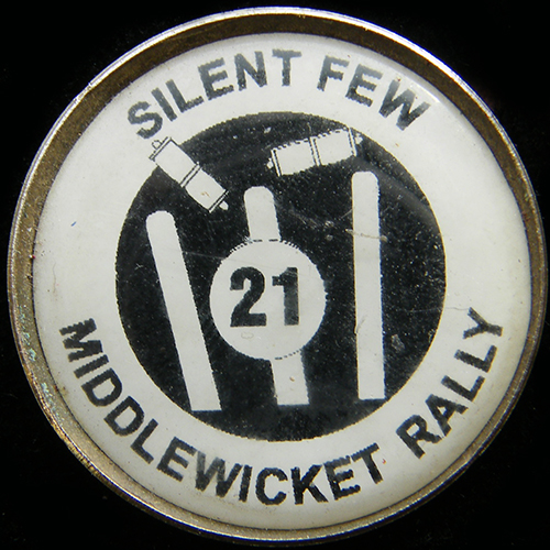 Middlewicket Rally pin badge