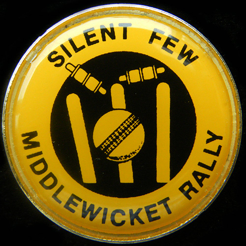 Middlewicket Rally pin badge