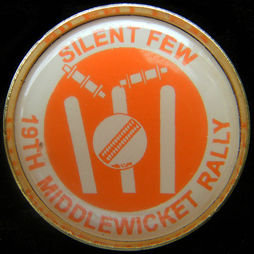 Middlewicket Rally pin badge