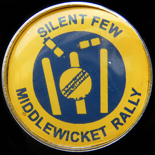 Middlewicket Rally pin badge
