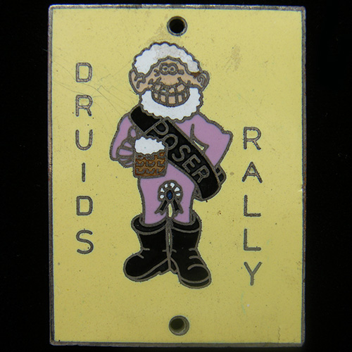 Druids Poser Rally pin badge