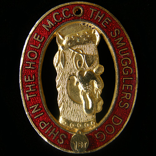 Smugglers Dog Rally pin badge