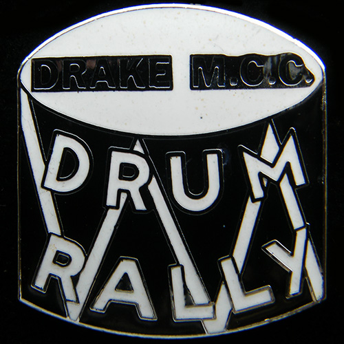 Drum Rally pin badge