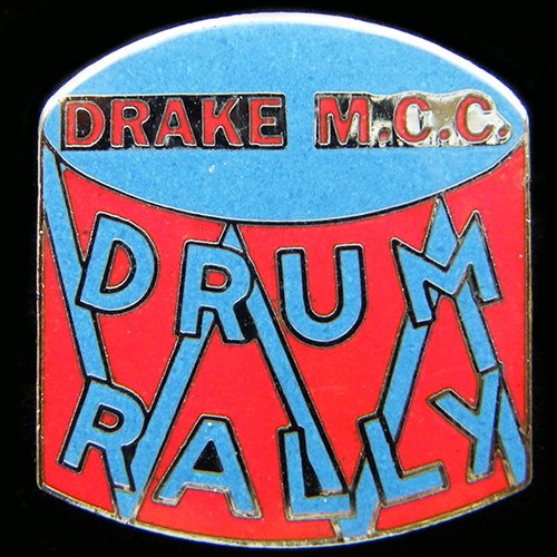 Drum Rally pin badge