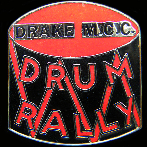 Drum Rally pin badge