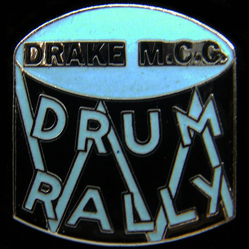Drum Rally pin badge