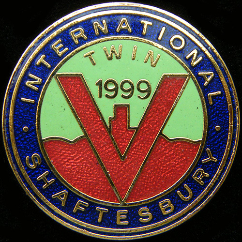 International V Twin Rally pin badge