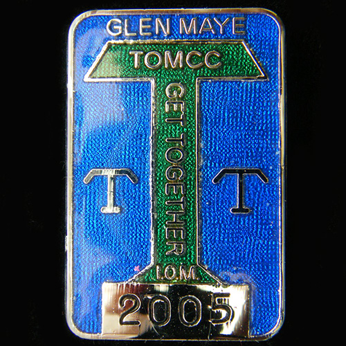 Triumph Owners M C C pin badge