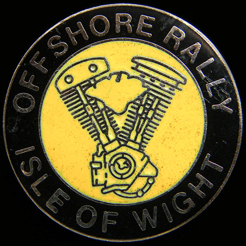 Offshore Rally pin badge