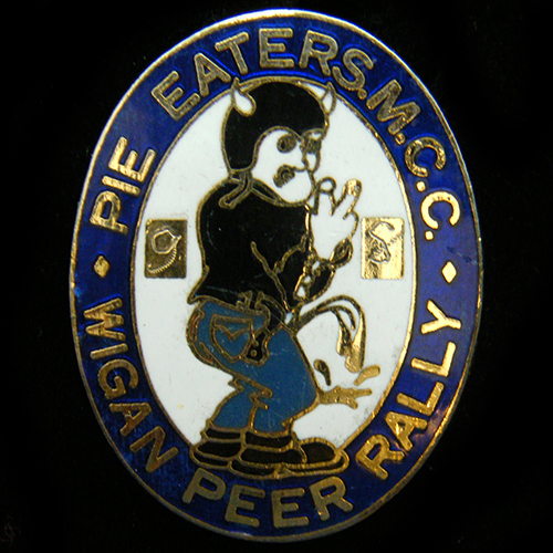Wigan Peer Rally pin badge