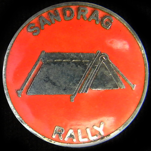 Sandrag Rally Pin badge