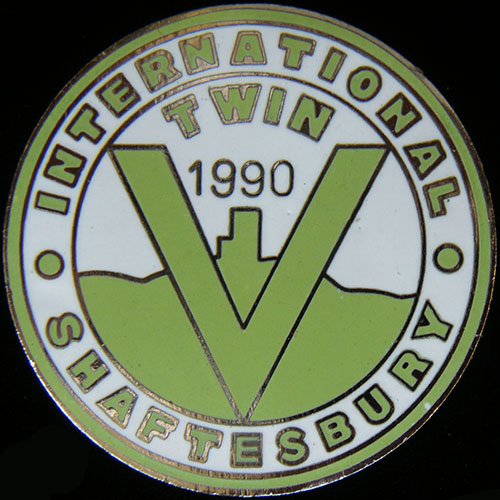 International V Twin Rally pin badge